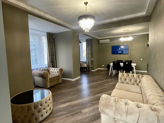 Оренда  2кімн. кв. пр. Соборний ( мерія, б-р Шевченка) Вознес. р-н. Запоріжжя