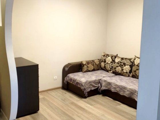 Сдается квартира Осипенковский мкрн, Правый берег