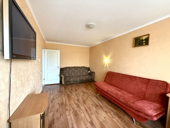 Здається 1 кімн. квартира піски південний мк-н пески южный