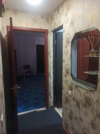 Сдаётся 2х комнатная квартира в центре - фото 1