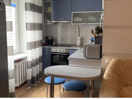 Ж/м красный камень 3к Дніпро