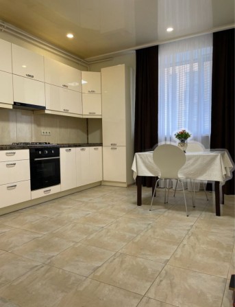 Сдам  2к квартиру ЖК Набережнвй Квартал , Победа , Ривер парк - фото 1