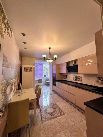 Сдам 3к квартиру жм Солнечный пер Любарского  ТЦ Вавилон - фото 1