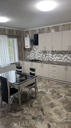 Большевик 7 Пересыпская 41 Школа 49 Новая Почта - фото 1