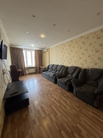 Сдам 2 комн.кв.центр ул.Гончаренко 14 - фото 1