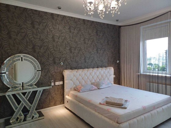 сдам 2-х комнатную 42-я жемчужина Одеса