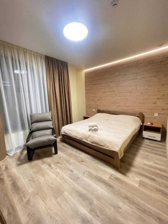 Сдам 1-комнатную квартиру в Успенском переулке/ ЖК " Пьер"/ Центр - фото 1