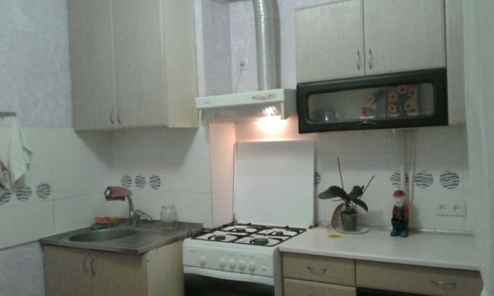 1-к в . Заболотного/Днепродорога//Высоцкого/ - фото 1