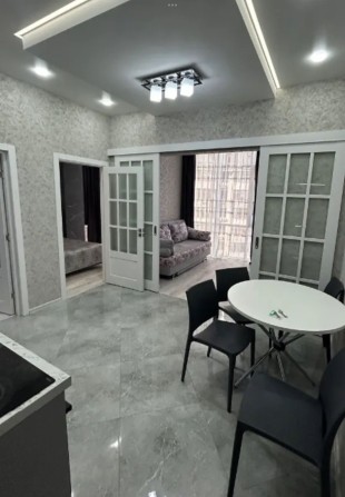 Аренда  ТРЕХКОМНАТНОЙ квартиры в Аркадии ! ЖК Гагарин Плаза ! - фото 1