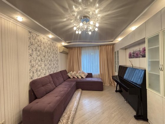 Оренда 3-кімнатної квартири з ремонтом Запорожье