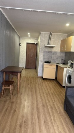 Аренда 1 кв м. Вокзал, Ц. Рынок - фото 1