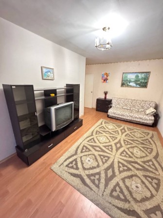 Реальна ! Терміново здам 2к квартиру Тополь 1 - фото 1