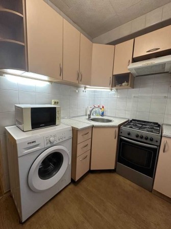 Здам 1 кімнатну квартиру, вул. Високовольтна, 18 - фото 1