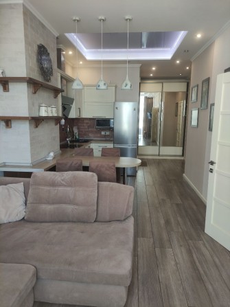 Аренда без комиссии.ЖК  "Санорини", Ванный переулок, 1 а. - фото 1