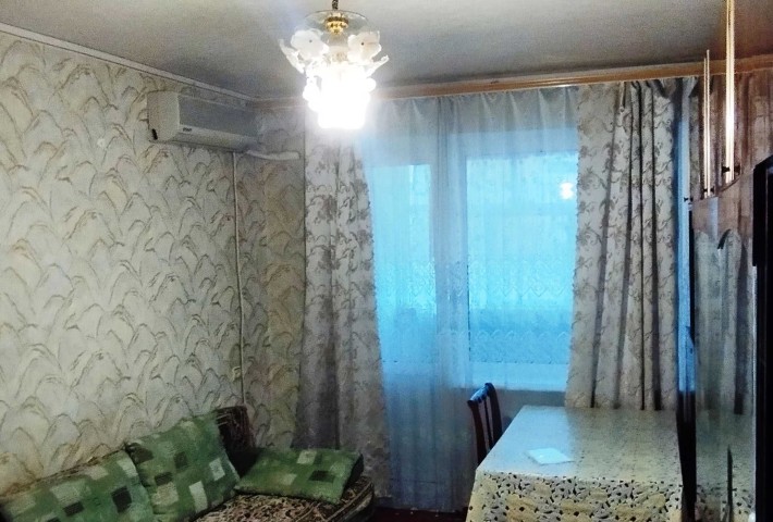 Здаю 1 кімнатну квартиру Комунарський район Запоріжжя - фото 1