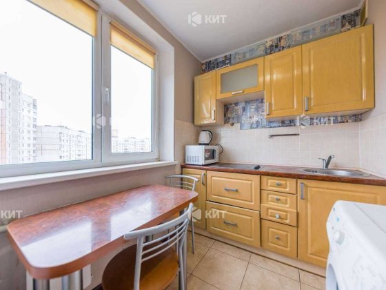 1к. 32м2 Олексіївка (м. Алексеевская, ул. Ахсарова 17) 126499 Харьков