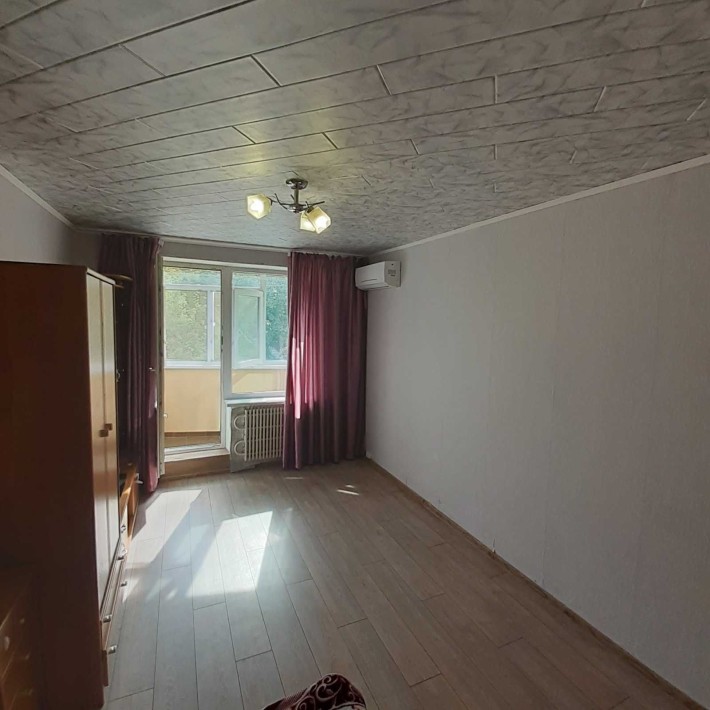 Сдам 1 комн квартиру Победы 64 - фото 1