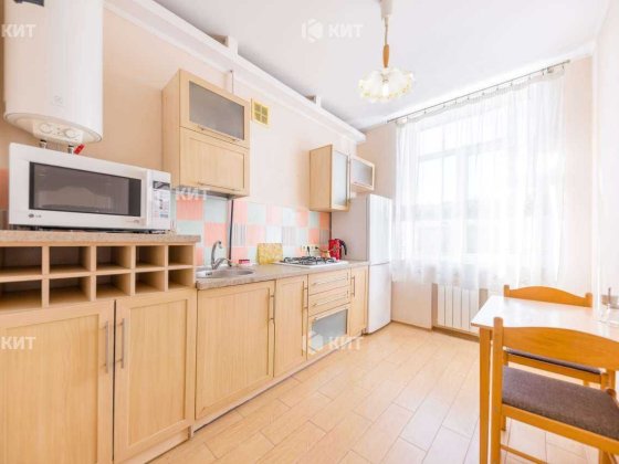 2к. 50м2 Центр (Площадь Конституции, Героев Харькова 15)  120999 Харків