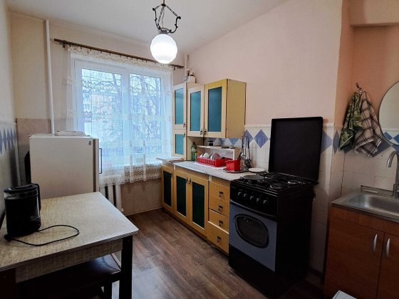 Оренда 2кімн. квартири вул. В.Великого-Симоненка Львів