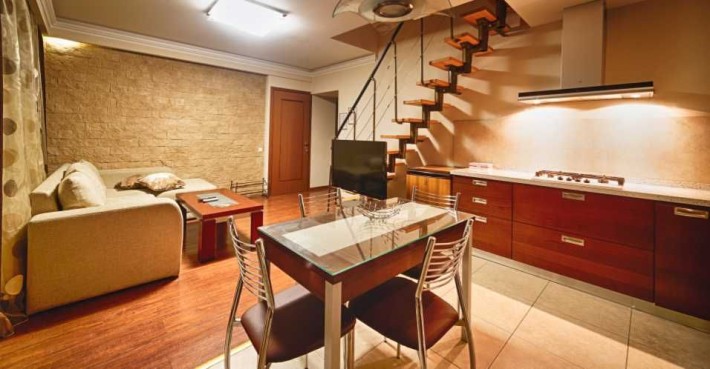 Квартира на Дерибасовской 3 спальни +студия. - фото 1