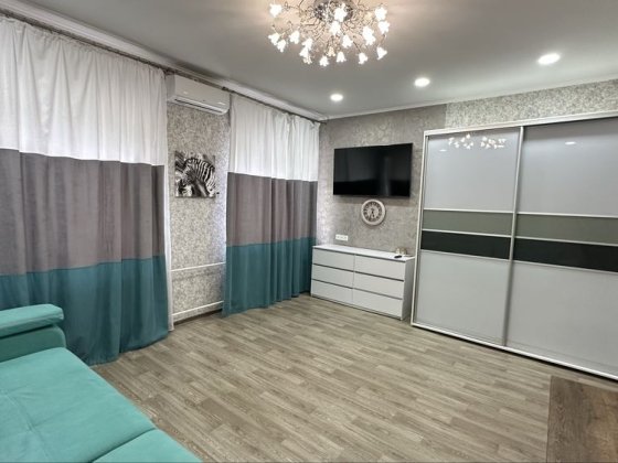 Оренда 2к.кв. Дружний проїзд! Металургів! AN Запорожье