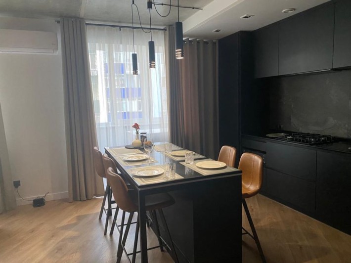 Без комісії! Простора 3-кімнатна квартира, вул. Архітектора Старова - фото 1