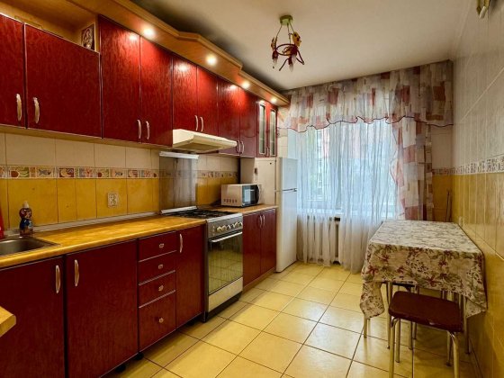 Здаю 4-кімнатну квартиру, р-н. Площі Перемоги, пр-т. Миру. Ц5 Миколаїв