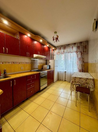 Здаю 4-кімнатну квартиру, р-н. Площі Перемоги, пр-т. Миру. Ц5 - фото 1