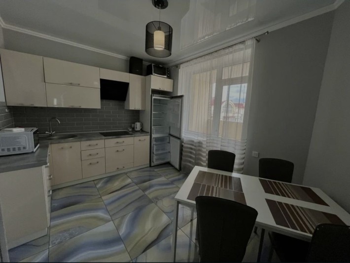 ЖК Ривьера однокомнатная квартира 10/12 53м 13000грн - фото 1