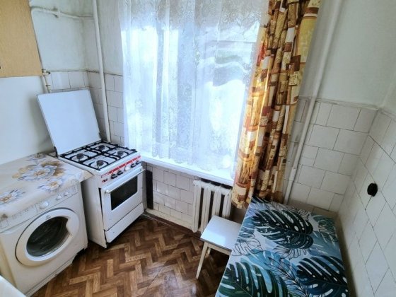 Оренда 2к.кв в Центрі, бул. Центральный ( Пл. Фестивальна) Запоріжжя