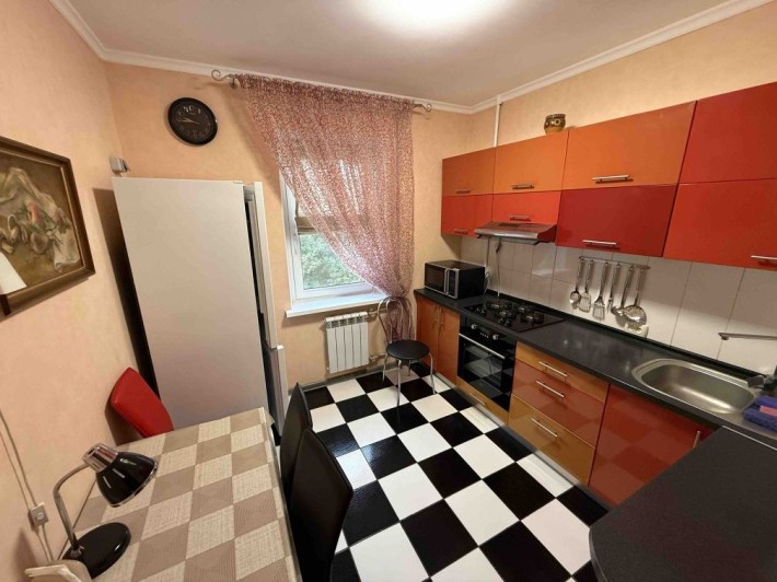 Аренда 2 кв на Новобугской. - фото 1