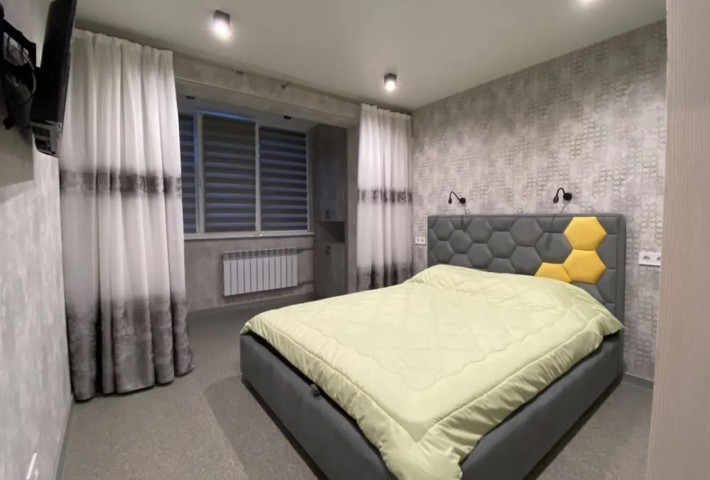 Сдам 3х комн квартиру м. Масельского - фото 1