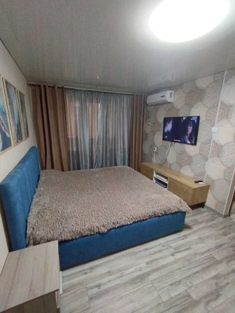 СДАМ СРОЧНО 1 Комнатную квартиру ЦЕНТР - фото 1