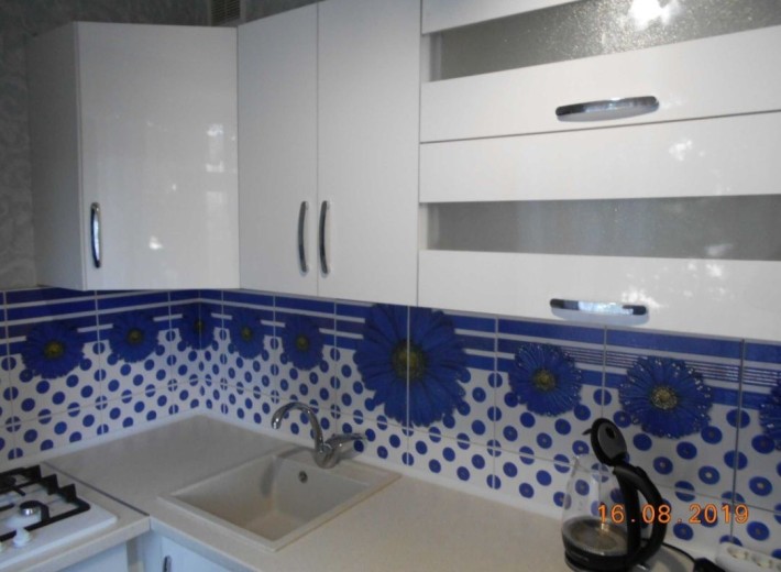 1 квартира спортивная т защитников Украины, ул. Фесенковская 8 - фото 1