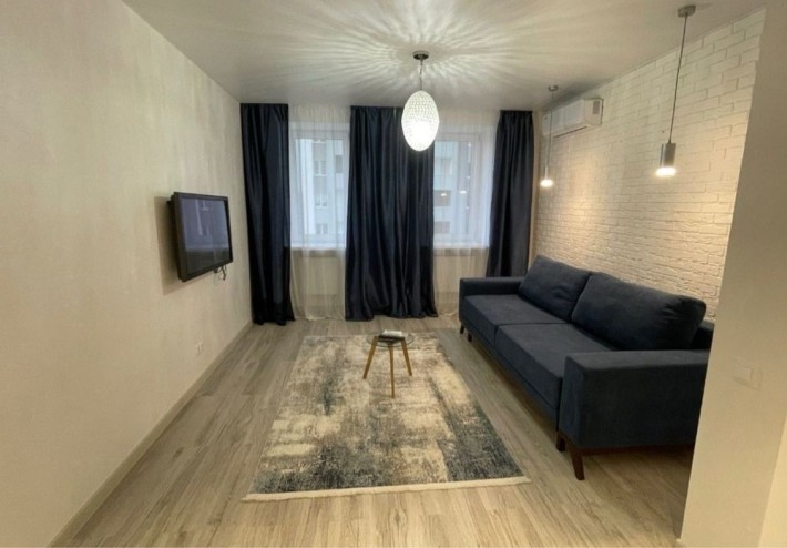 Сдам 1комн квартиру м. Гагарина в новострое  ЖК Левада - фото 1