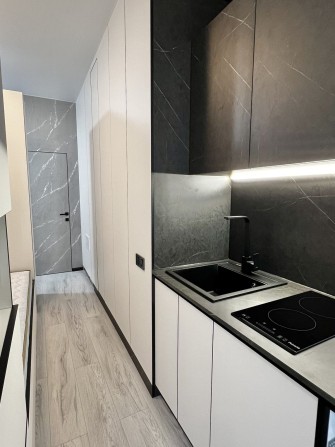 Аренда.Аркадия.Сдам 1-ю квартиру студию ЖК Родос/Генуэзская.Первая сд - фото 1