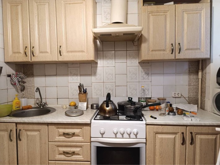 Оренда 1 к кв, метро 23 Серпня - фото 1