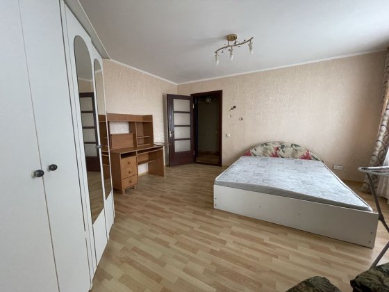 Довготривала оренда 3к квартири Березина