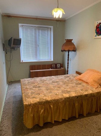 Сдаю в Корабельном районе 2-х к. квартиру. - фото 1