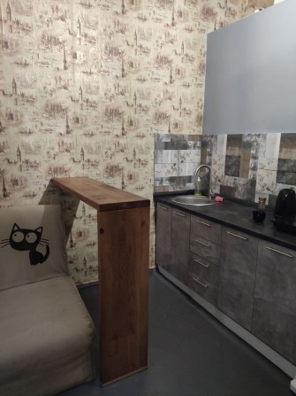 Сдам гостинку центр города. - фото 1