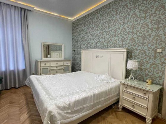 Оренда 1 кімнатної квартири в центрі, закрита територія. Львов