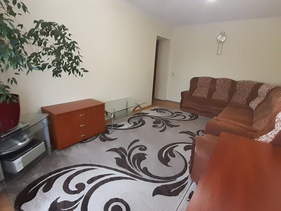 Оренда 2к квартири вул. Лазаренка Львів