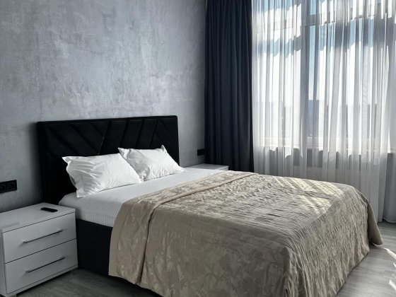 Аренда.Аркадия.Сдам 1-ю квар.и кухня-студия 27 Жемчужина/Каманина/Вид Одеса