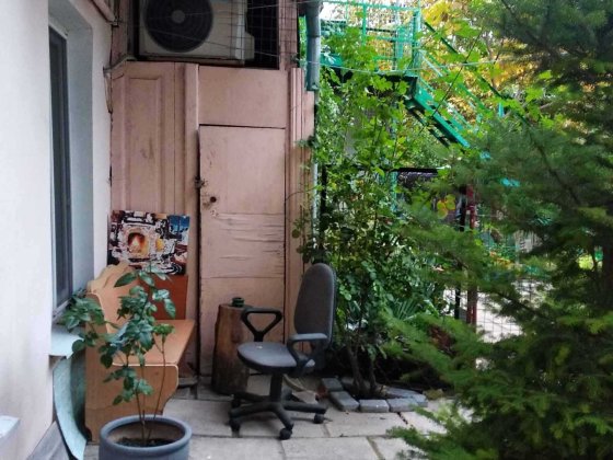 СДАМ  1-ком. ул. Екатериненская/ Базарная  со своим  двориком Одесса