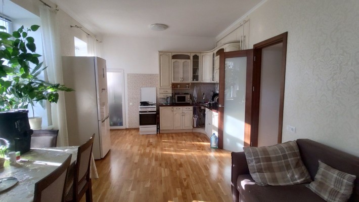 Сдам 3-комн. кв. в Цетре,м.Арх.Бекетова 10 мин. - фото 1