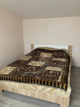 Сдам 1 к квартиру новострой Прохоровская Центр 5 мин - фото 1