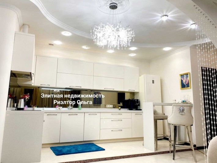 Эксклюзив! Три раздельные спальни ул. Проспект Шевченко/ парк Победы! - фото 1