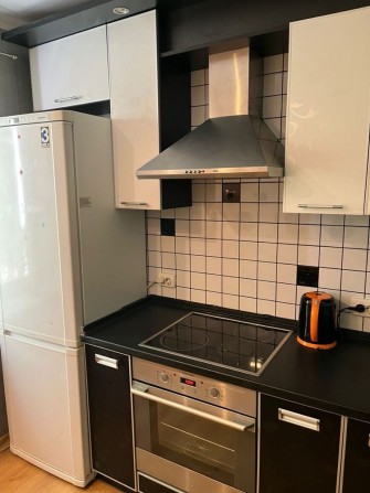 Здам 1-кімнатну квартиру біля метро Наукова - фото 1