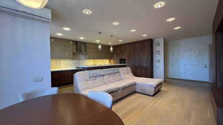 Оренда 3-кімнатної квартири  у ЖК «Веселка» (Залізнична – Шевченка) - фото 1