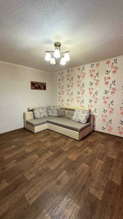 Сдам Комфортабельную 1кв Кап. Ремонт 10 минут метро Киевская - фото 1